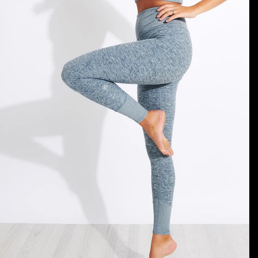 ALO Yoga Alosoft Lounge Legging